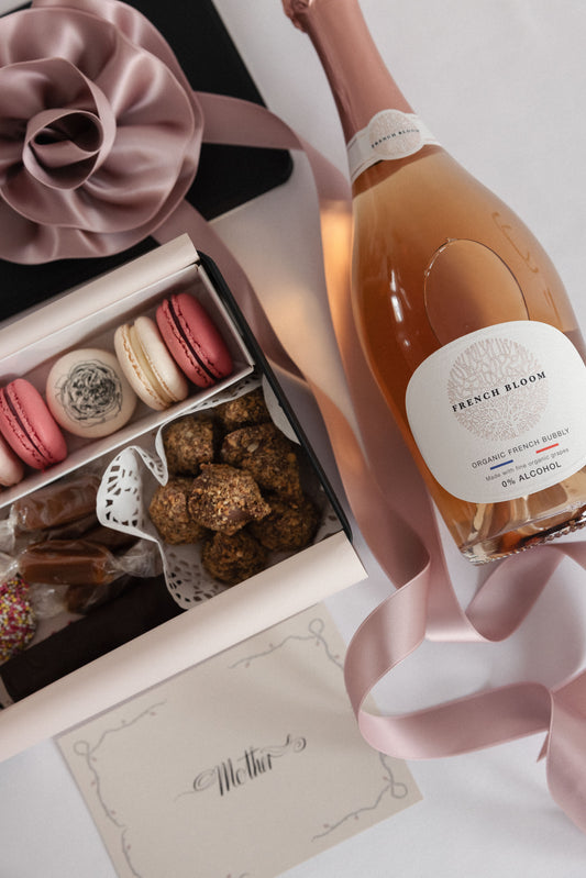 'Ode to Mothers' Sweets with French Bloom Alcohol- Free French Sparkling 750ml